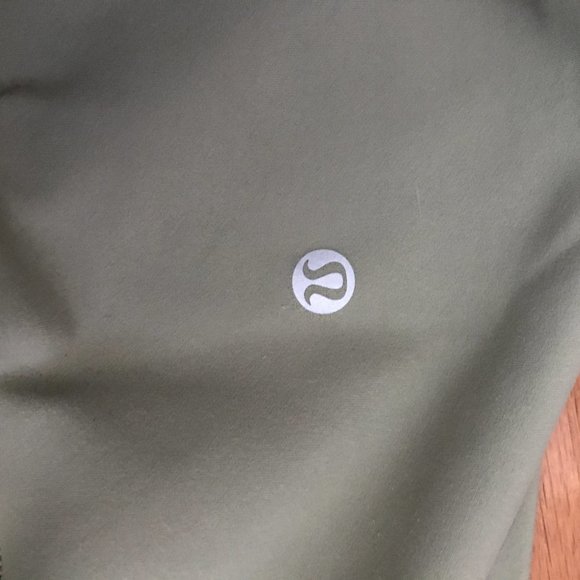 Brand New lululemon Leggings - Picture 2 of 5
